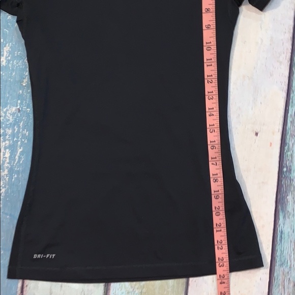 Nike Dri-fit Pro Top - Picture 3 of 5